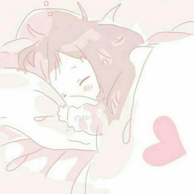 男子伸咸猪手被女老板扇飞眼镜